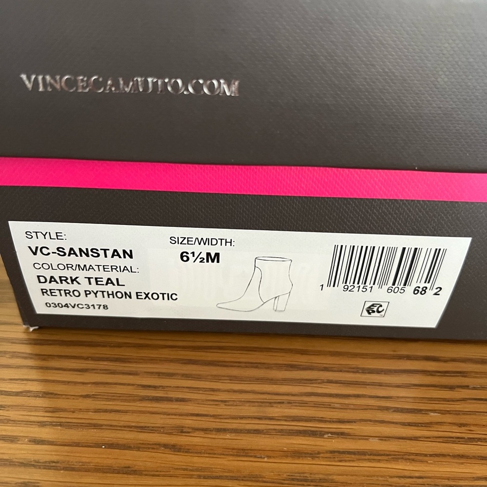 VINCE CAMUTO Sanstan bootie dark teal snake leather -6.5-NIB! - Picture 8 of 8